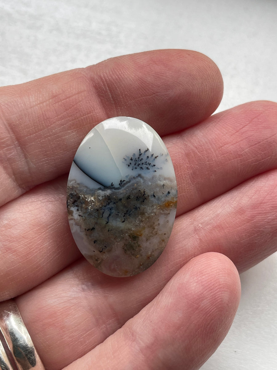 Scenic Dentritic Cabochon 28 x 20 x 5